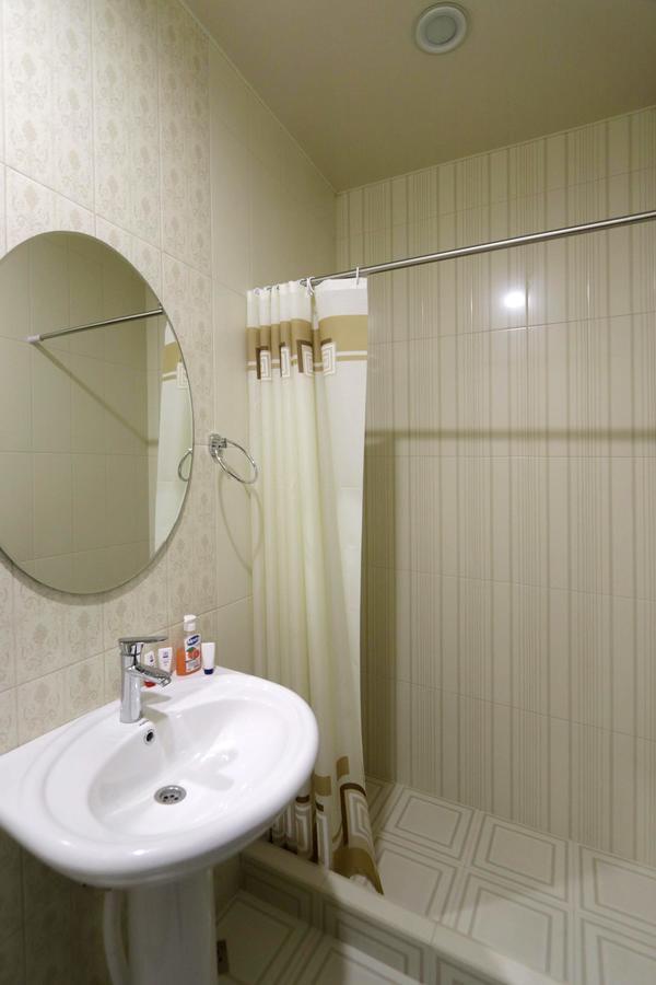 Garnim Guest House Jerevan Buitenkant foto