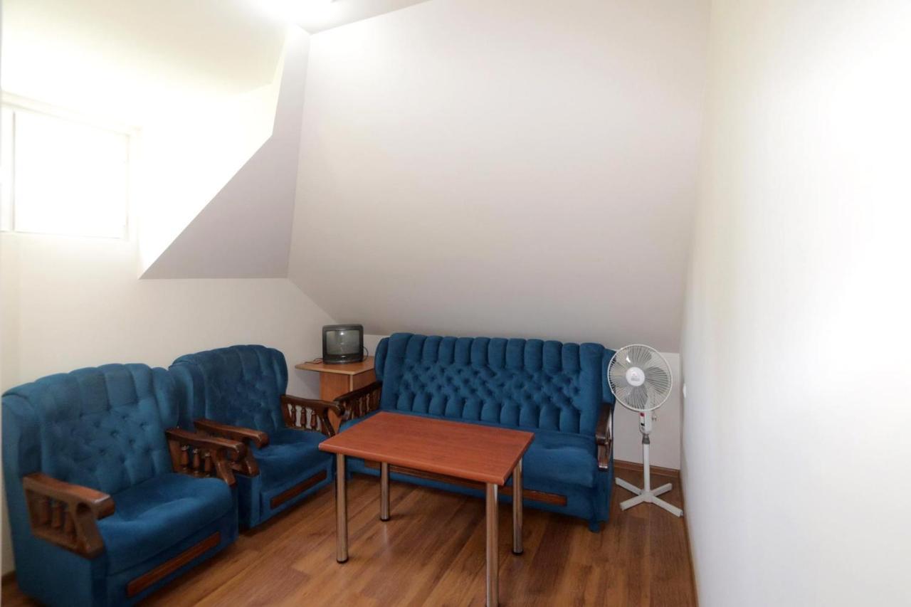 Garnim Guest House Jerevan Buitenkant foto