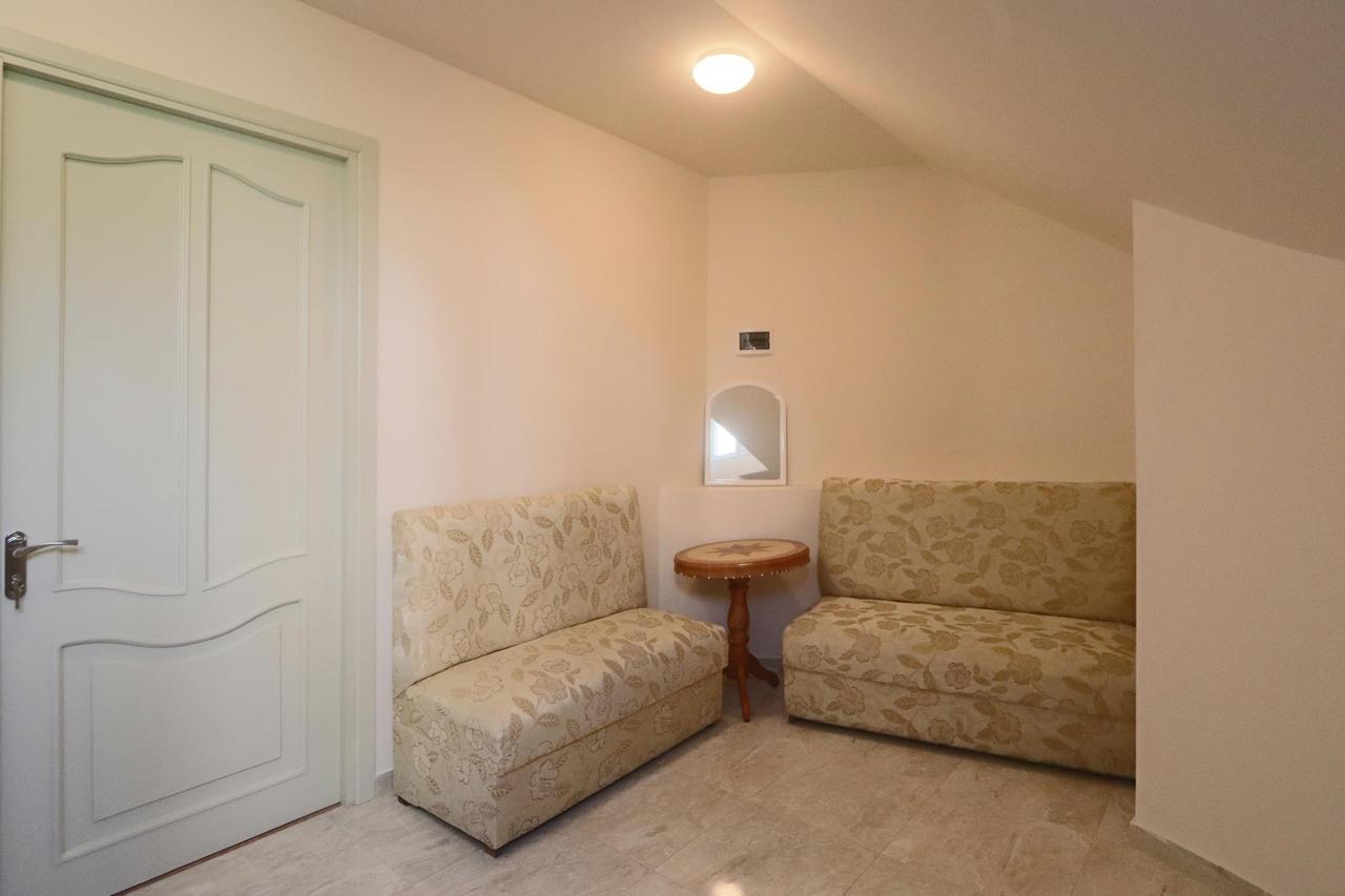 Garnim Guest House Jerevan Buitenkant foto