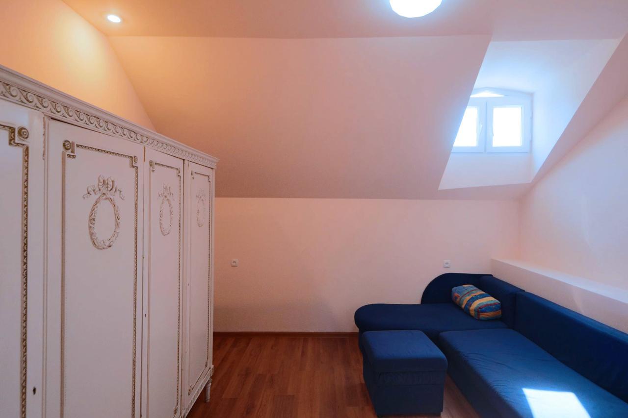 Garnim Guest House Jerevan Buitenkant foto
